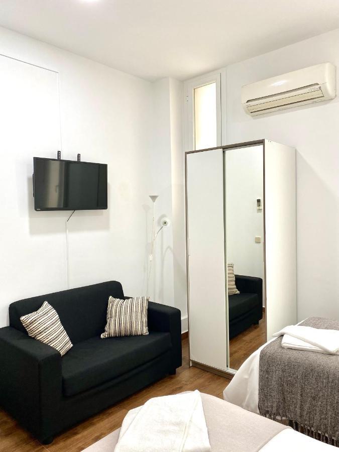 Apartamentos Fuencarral II Madrid Kültér fotó