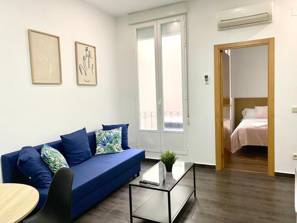 Apartamentos Fuencarral II Madrid Kültér fotó